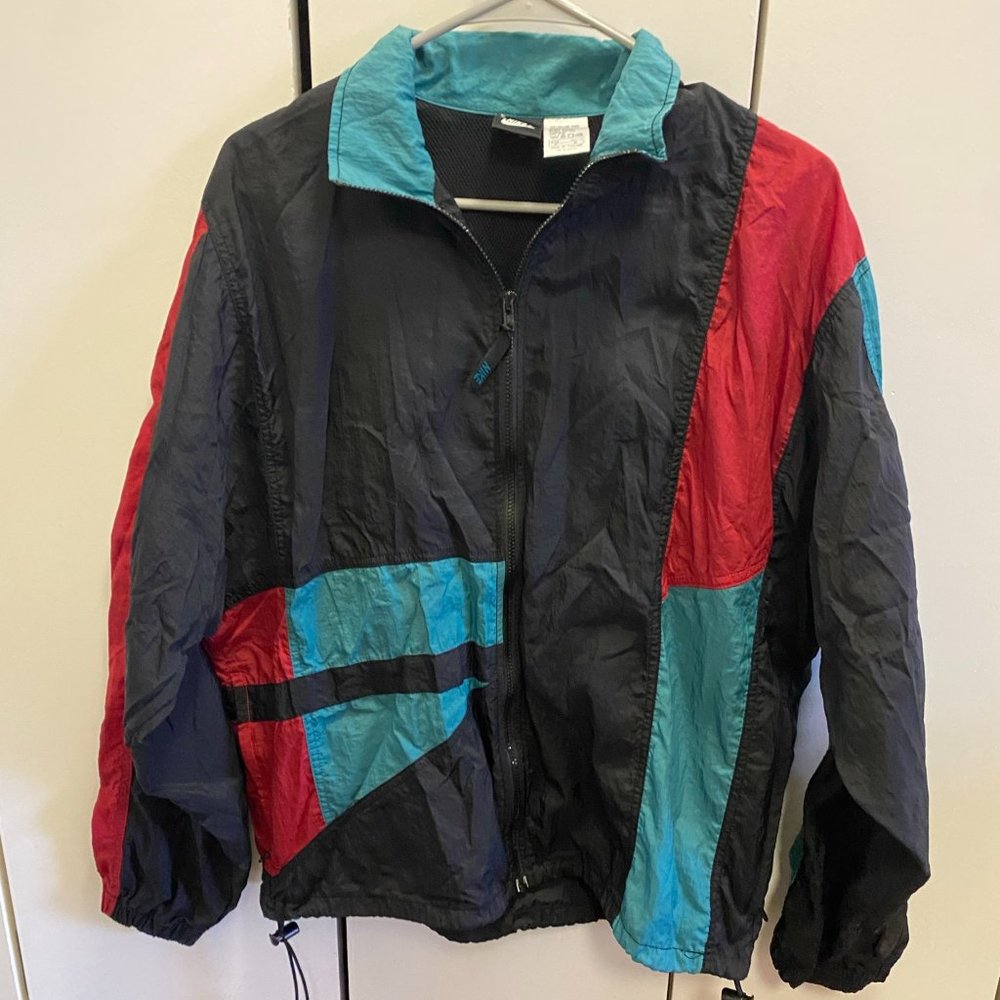 Retro Green Red Black Nike Windbreaker Full Zip Jacket